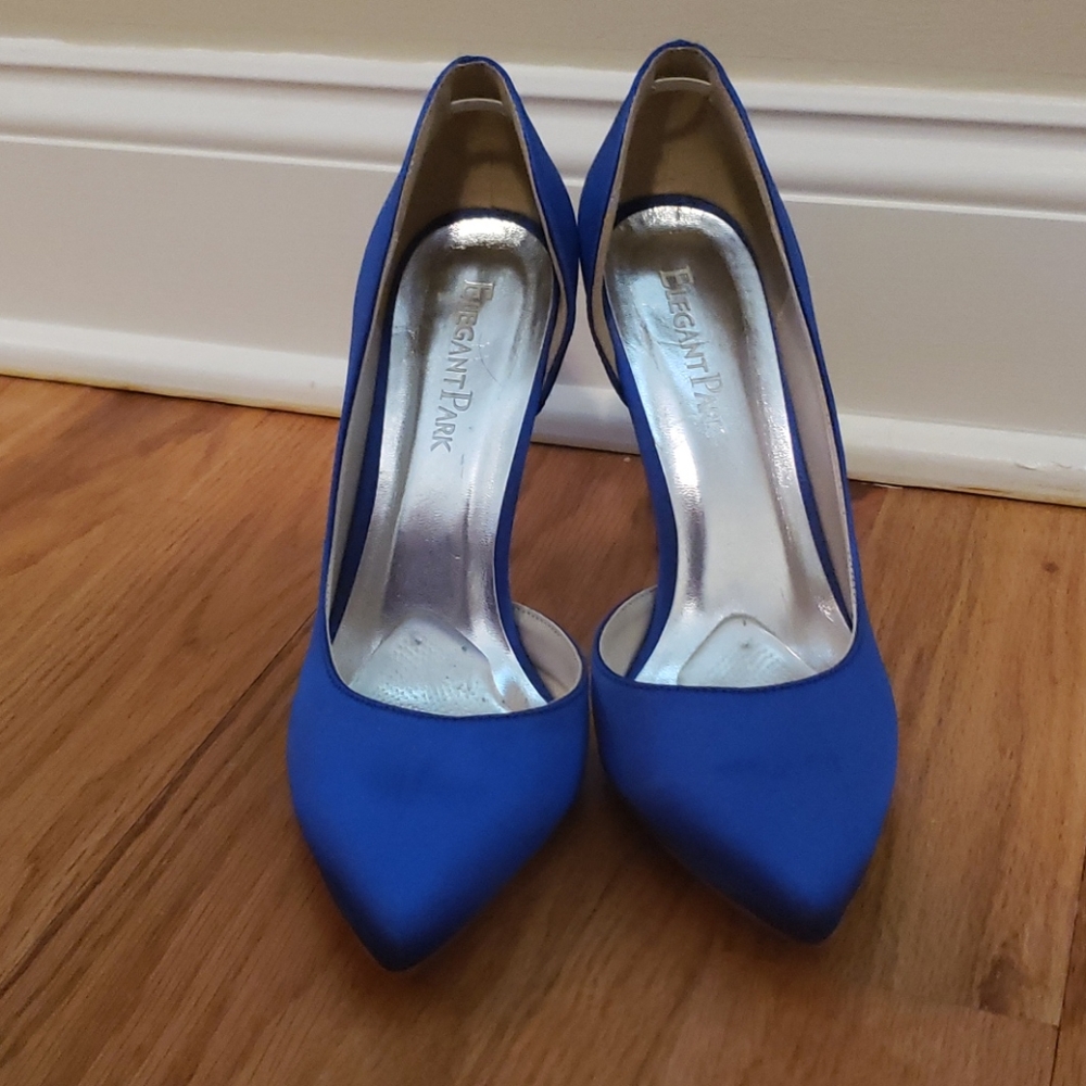 Elegant Park royal blue heels